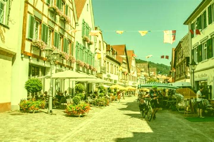 Olivia, 38, a red brown-eyed caucasian companion based in Haslach im Kinzigtal. Offering BDSM, Striptease, Party Girl, Massage, Girlfriend Experience. Availa...