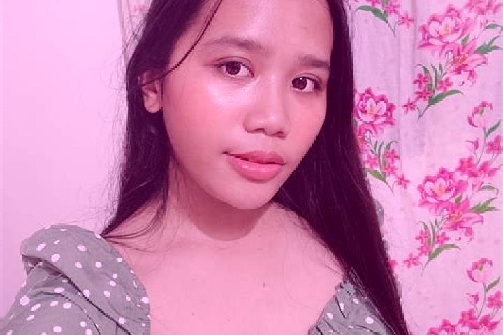 Olivia, 38 — Escort in Pinggan, Indonesia