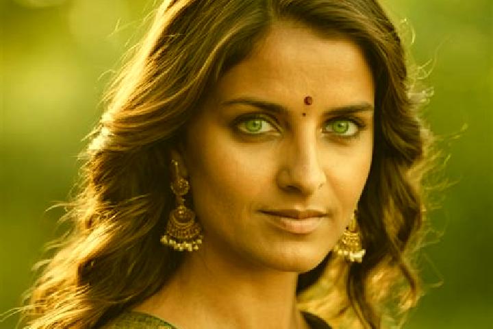 Olivia, 39, a brunette green-eyed indian companion based in Luechow. Offering Erotic Massage, Roleplay, Deep French Kissing. Available for incall and outcall...