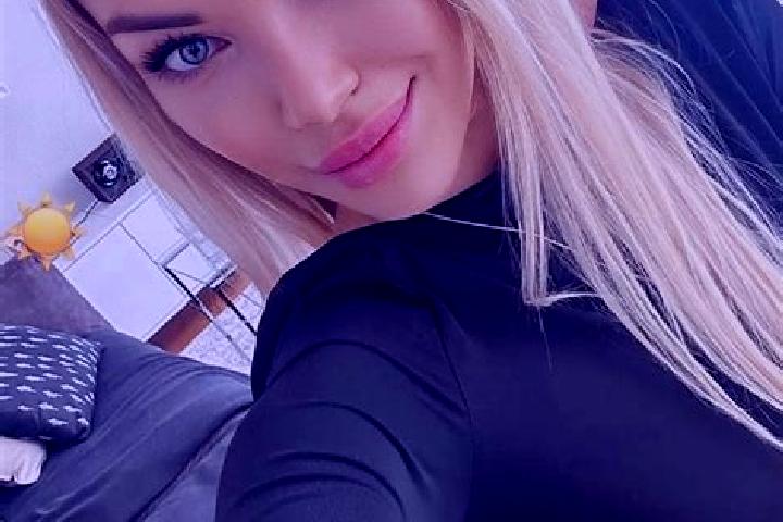 Olivia, 39 — Escort in Steborice, Czech Republic