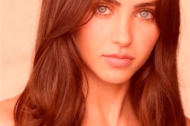 Penelope, 20, a brunette dark-eyed caribbean companion based in Beresti-Meria. Offering Dinner Date, CIM, Couples, Travel Companion, Girlfriend Experience. A...