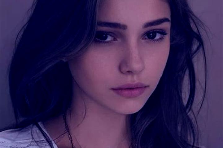 Penelope, 20, a chestnut grey-eyed slavic companion based in Tetessi. Offering Girlfriend Experience, Travel Companion, OWO. Available for incall and outcall...