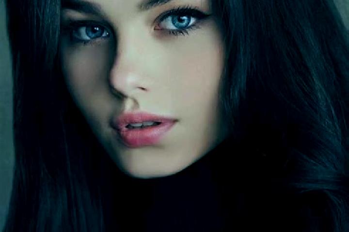 Penelope, 20, a red dark-eyed caucasian companion based in Tittagudi. Offering Girlfriend Experience, Fetish, Duos. Available for incall and outcall, overnig...