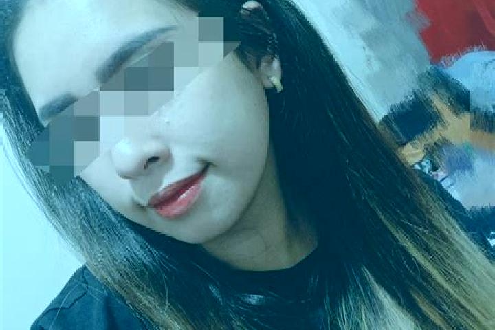 Penelope, 20, a red dark-eyed mixed companion based in Cumbitara. Offering Deep French Kissing, CIM, Massage, 69. Available for incall and outcall, day and e...