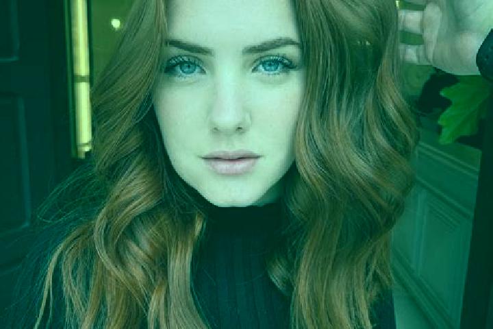 Penelope, 21, a auburn blue-eyed middle eastern companion based in La Pareja. Offering Massage, A-Level. Available for incall and outcall, day and evening da...