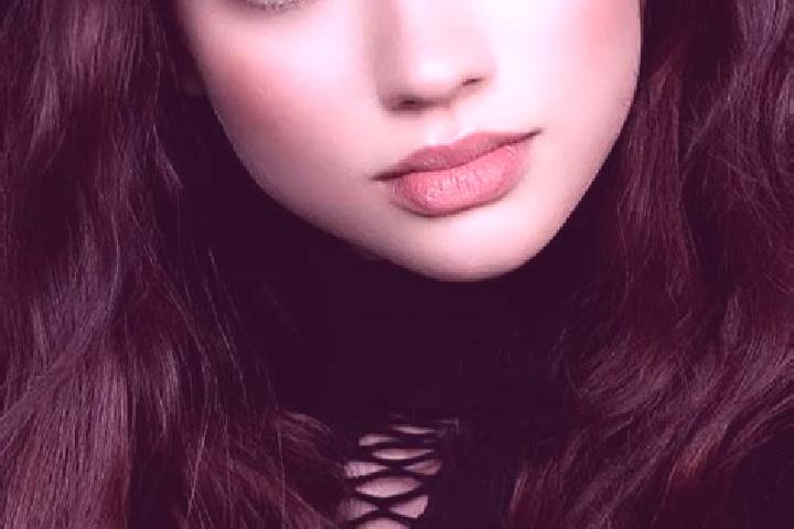 Penelope, 21, a brunette dark-eyed mixed companion based in Annigeri. Offering CIM, Travel Companion, Overnight, OWO. Available for incall and outcall, overn...