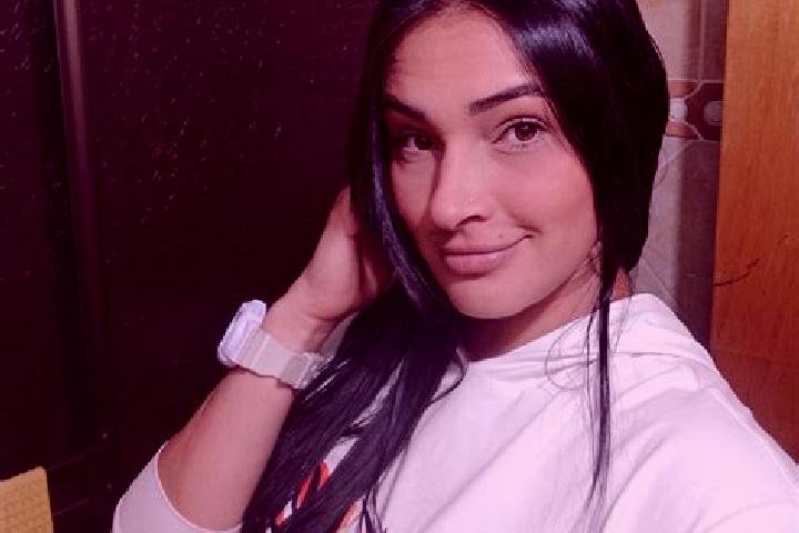 Penelope, 21 — Escort in Saes, Romania