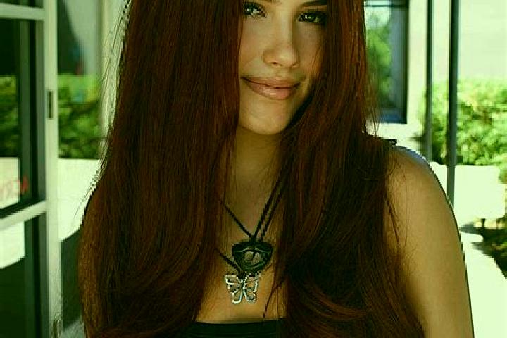 Penelope, 22, a auburn dark-eyed slavic companion based in Ruprechtshofen. Offering Massage, Travel Companion, Domination, Girlfriend Experience. Available f...