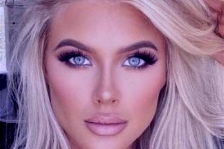 Penelope, 22, a platinum blonde amber-eyed slavic companion based in Dospat. Offering Fetish, Erotic Massage. Available for incall and outcall, day and eveni...
