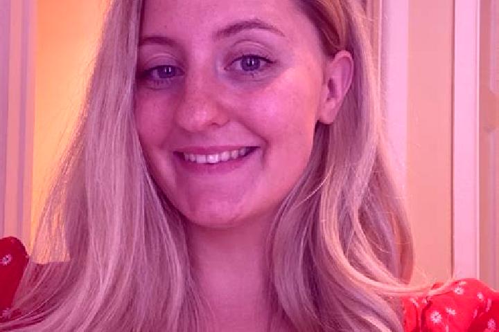 Penelope, 22 — Escort in Clydach Vale, United Kingdom