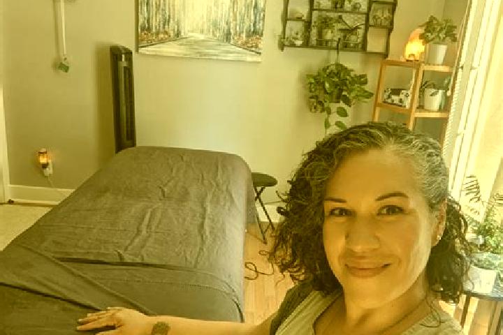 Penelope, 23, a auburn amber-eyed ebony companion based in Siuna. Offering Striptease, GFE, Erotic Massage. Available for incall and outcall, day and evening...