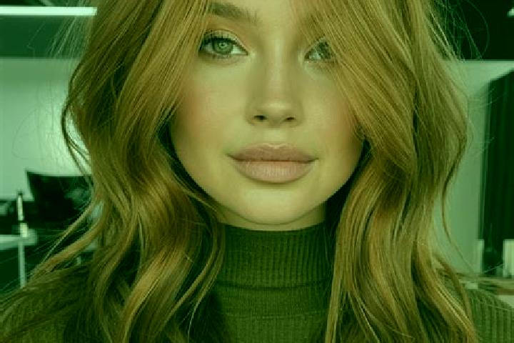 Penelope, 23, a auburn grey-eyed european companion based in Mahinadopa. Offering Deep French Kissing, Striptease, Overnight, CIM. Available for incall and o...
