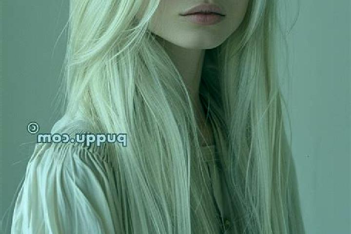 Penelope, 23, a blonde grey-eyed slavic companion based in Estepar. Offering CIM, Tantra, Duos, Deep French Kissing. Available for incall and outcall, overni...