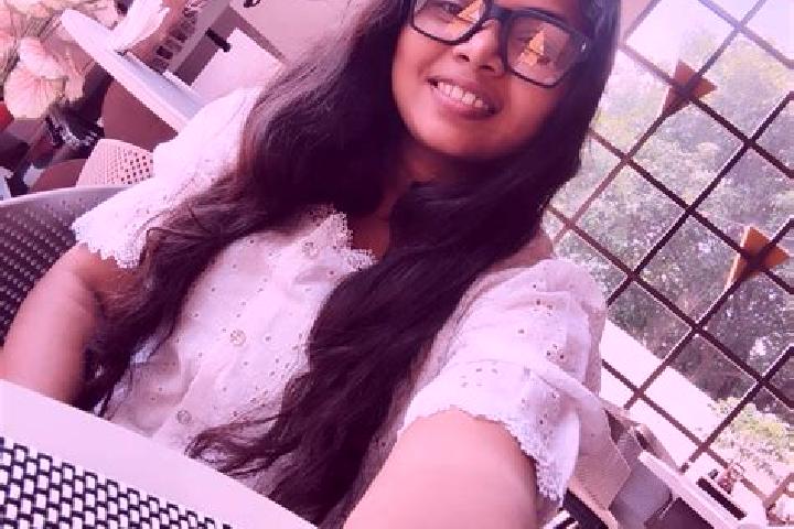 Penelope, 23 — Escort in Dharmanagar, India