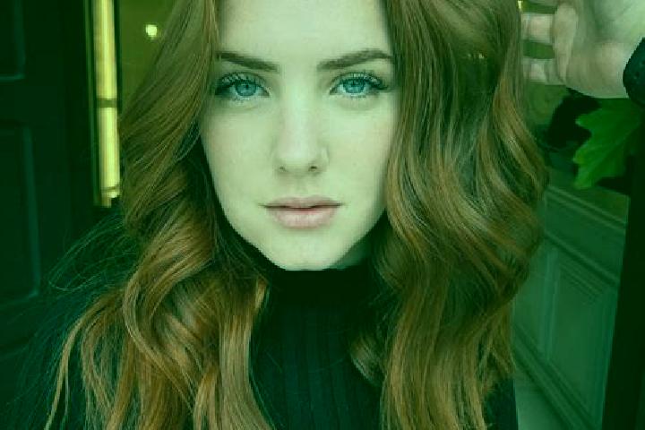 Penelope, 24, a auburn blue-eyed mediterranean companion based in Xuan Loc. Offering Tantra, CIM, Roleplay. Available for incall and outcall, overnight booki...