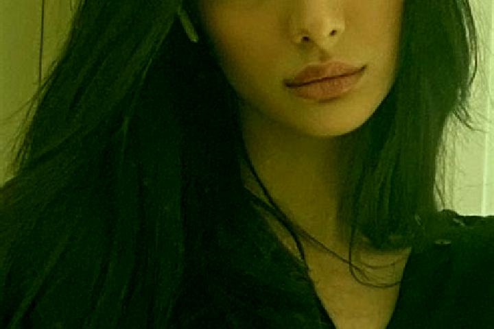 Penelope, 24, a black dark-eyed middle eastern companion based in Bezenye. Offering Girlfriend Experience, Deep French Kissing. Available for incall and outc...