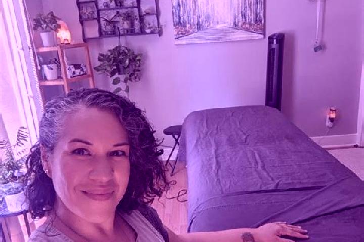 Penelope, 24, a black grey-eyed european companion based in Moore Park Beach. Offering Erotic Massage, BDSM, A-Level. Available for incall and outcall, overn...
