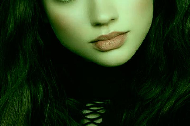 Penelope, 24, a brunette dark-eyed mixed companion based in Sanharo. Offering Girlfriend Experience, CIM, Roleplay. Available for incall and outcall, overnig...