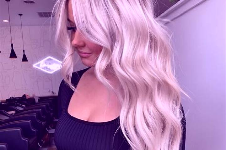 Penelope, 24, a platinum blonde grey-eyed mixed companion based in Rueti / Dorfzentrum, Suedl. Teil. Offering Fetish, 69, Dinner Date, Party Girl. Available ...