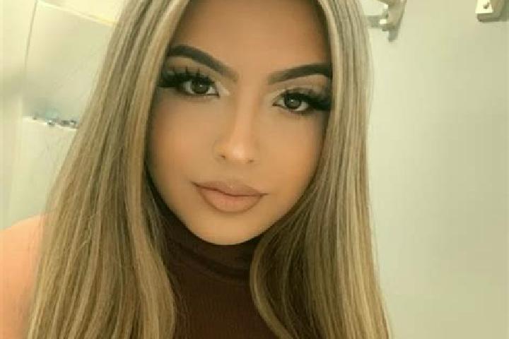 Penelope, 24, a red blue-eyed mixed companion based in Liulimiao. Offering Domination, Prostate Massage, Overnight, Striptease. Available for incall and outc...