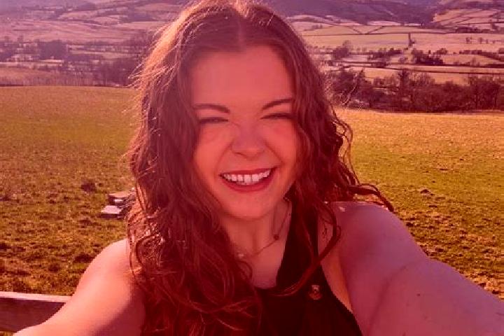 Penelope, 24 — Escort in Exeter, United States