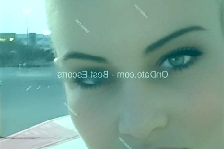 Penelope, 24 — Escort in San Marcos, United States
