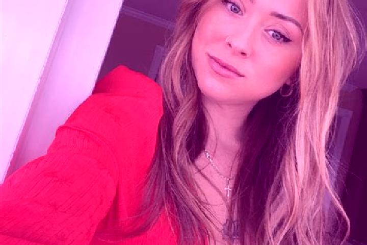 Penelope, 24 — Escort in West Brookfield, United States