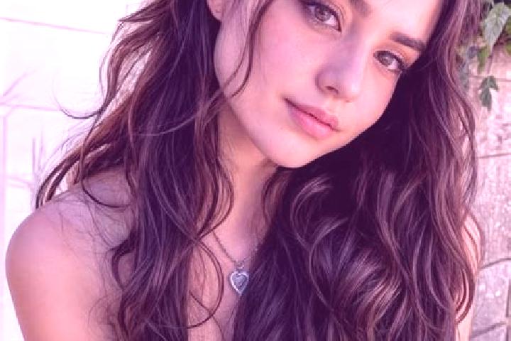 Penelope, 25, a auburn brown-eyed middle eastern companion based in Wheeler Army Airfield. Offering Overnight, A-Level, Party Girl, Domination. Available for...