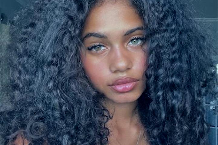 Penelope, 25, a black grey-eyed ebony companion based in Santa Isabel. Offering Dinner Date, Fetish, GFE, Domination. Available for incall and outcall, day a...