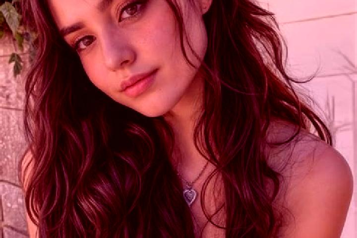 Penelope, 25, a black hazel-eyed caribbean companion based in Larkhall. Offering Tantra, Striptease, Party Girl, Erotic Massage. Available for incall and out...