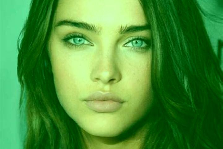 Penelope, 25, a brunette grey-eyed caribbean companion based in Solopaca. Offering OWO, Overnight, BDSM. Available for incall and outcall, day and evening da...