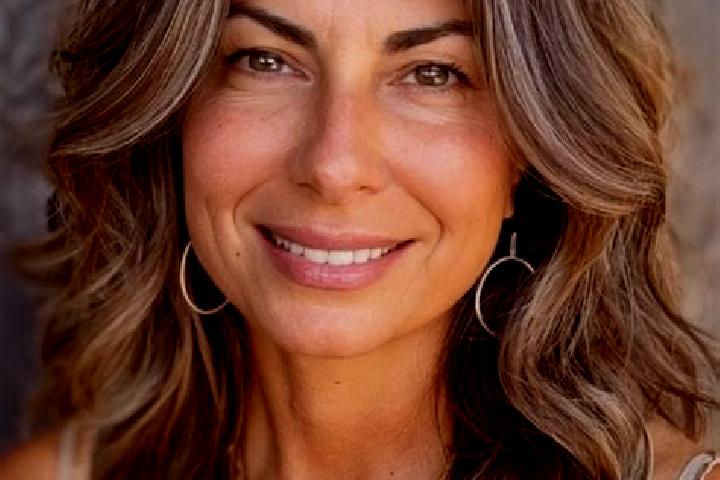 Penelope, 25, a brunette grey-eyed latina companion based in Hylkje. Offering A-Level, OWO, Couples, Duos. Available for incall and outcall, day and evening ...