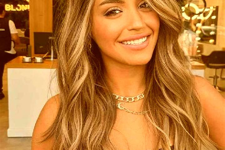 Penelope, 25, a dark blonde brown-eyed mixed companion based in Strathfieldsaye. Offering Girlfriend Experience, Tantra, Duos. Available for incall and outca...