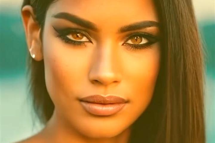 Penelope, 25, a dark blonde hazel-eyed latina companion based in Za Bougrine. Offering CIM, Striptease, 69, Girlfriend Experience, Overnight. Available for i...