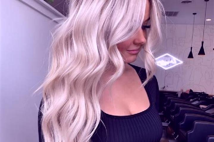 Penelope, 25, a platinum blonde amber-eyed asian companion based in Rio Caribe. Offering Erotic Massage, Striptease, BDSM. Available for incall and outcall, ...