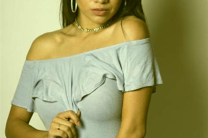 Penelope, 25, a red brown-eyed latina companion based in Kula Norinska. Offering BDSM, Fetish, Striptease, Tantra, Dinner Date. Available for incall and outc...