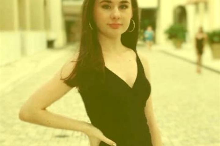 Penelope, 25 — Escort in Gretna, United States