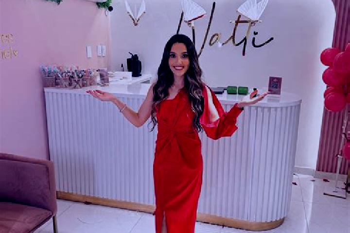 Penelope, 25 — Escort in Itatira, Brazil