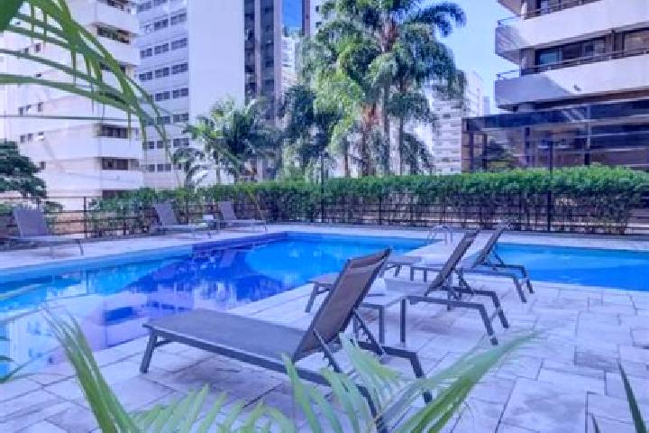 Penelope, 25 — Escort in Paulista, Brazil