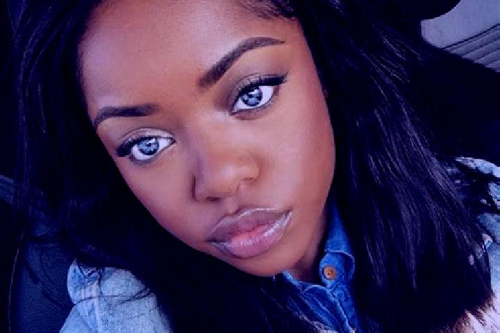 Penelope, 26, a auburn blue-eyed ebony companion based in Dayang. Offering BDSM, Party Girl, Striptease, Prostate Massage. Available for incall and outcall, ...