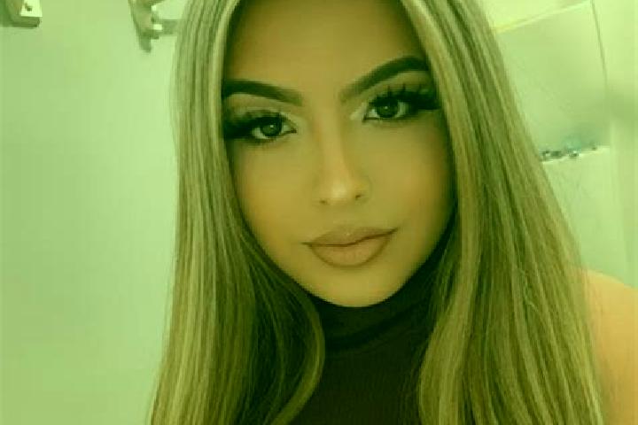 Penelope, 26, a blonde brown-eyed latina companion based in Tiontiepa Benito Juarez. Offering GFE, 69, A-Level. Available for incall and outcall, overnight b...