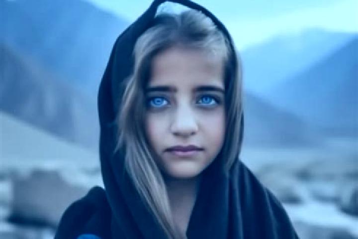 Penelope, 26, a blonde dark-eyed middle eastern companion based in Bagou. Offering A-Level, Girlfriend Experience, Prostate Massage, Duos, Travel Companion. ...