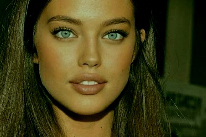 Penelope, 26, a chestnut brown-eyed mediterranean companion based in Lingenau. Offering CIM, A-Level, Dinner Date. Available for incall and outcall, overnigh...