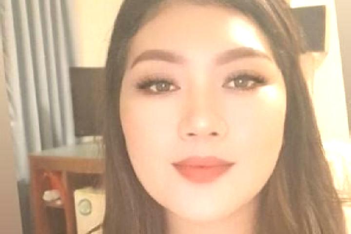 Penelope, 26, a chestnut grey-eyed asian companion based in Verdun. Offering Fetish, Erotic Massage, 69. Available for incall and outcall, overnight bookings...