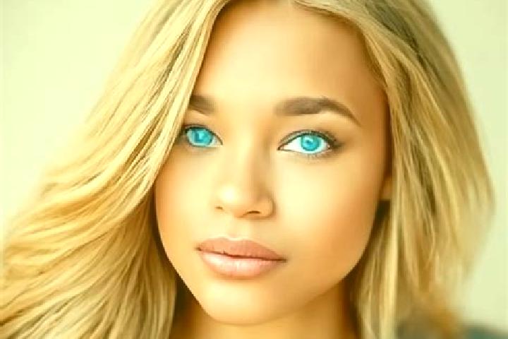 Penelope, 26, a dark blonde blue-eyed latina companion based in Isheyevka. Offering GFE, Striptease, A-Level. Available for incall and outcall, overnight boo...