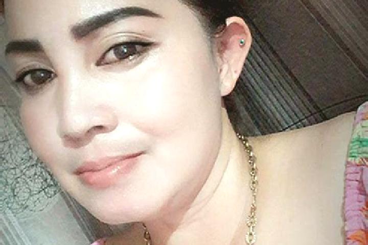 Penelope, 26 — Escort in Cinagrog Girang, Indonesia