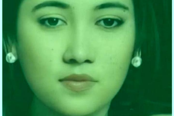 Penelope, 26 — Escort in Dulolong, Indonesia