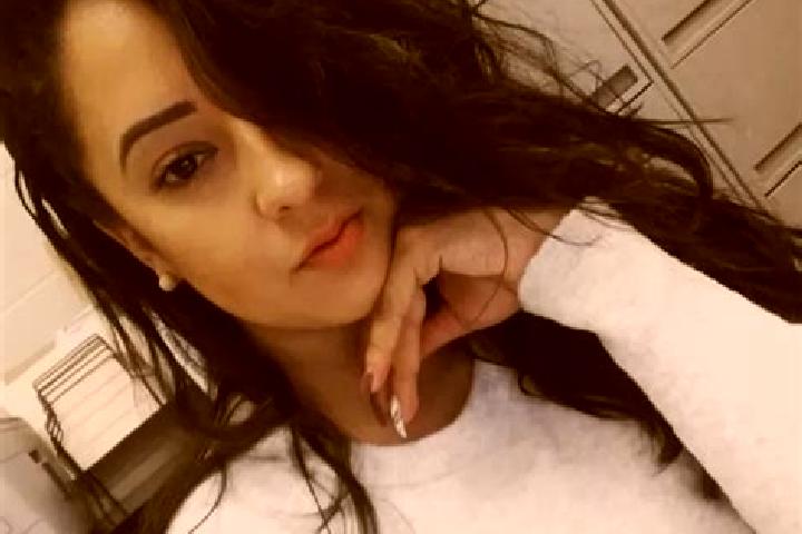 Penelope, 27, a black green-eyed latina companion based in Great Longstone. Offering A-Level, GFE, Dinner Date, Deep French Kissing. Available for incall and...
