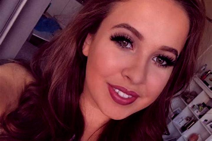 Penelope, 27, a chestnut grey-eyed ebony companion based in Bogdanita. Offering Tantra, Girlfriend Experience, A-Level, Dinner Date. Available for incall and...