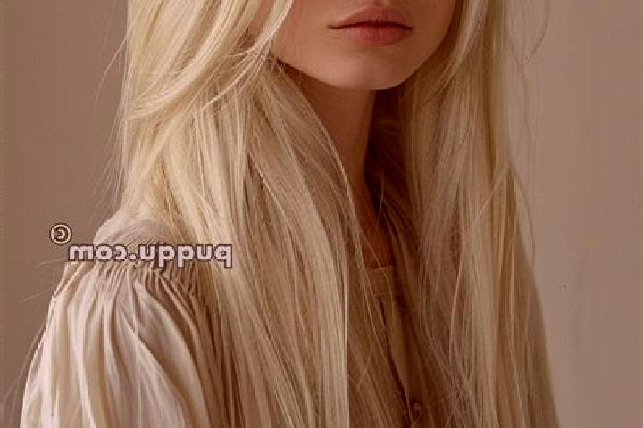 Penelope, 27, a platinum blonde blue-eyed latina companion based in Luputa. Offering BDSM, Fetish, OWO. Available for incall and outcall, day and evening dates.